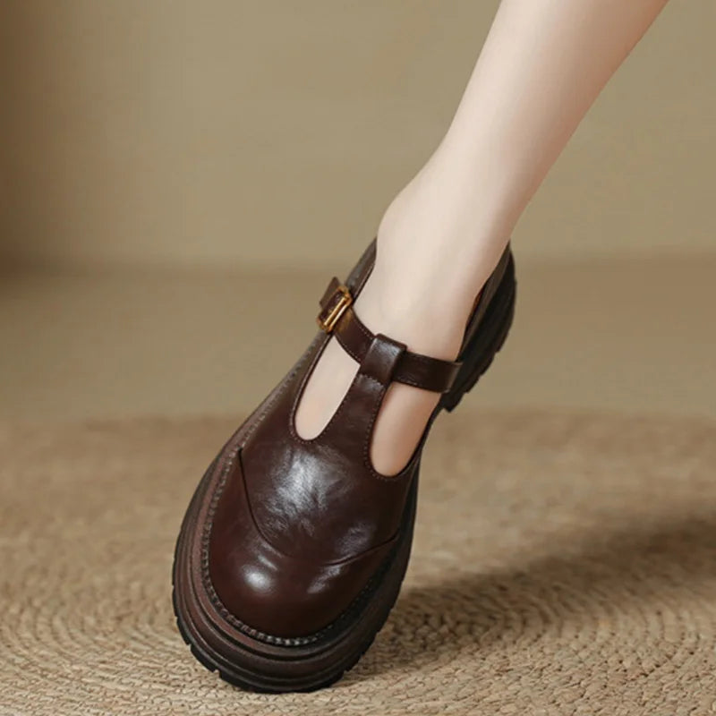 Linda | Zapatos ortopédicos con correa en forma de T