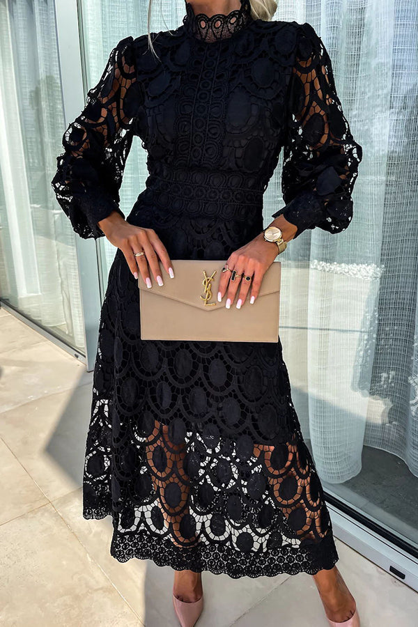 Noor | Vestido Romántico con Detalles Refinados